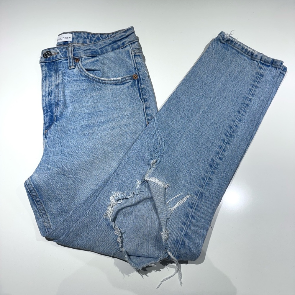 🛍️4 for 20$ / Zara Distressed Straight Leag Jeans / Blue / 6